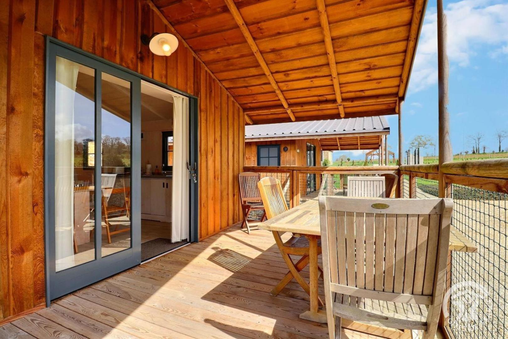 Lodge De L'Etang Mezieres-Sur-Couesnon Экстерьер фото